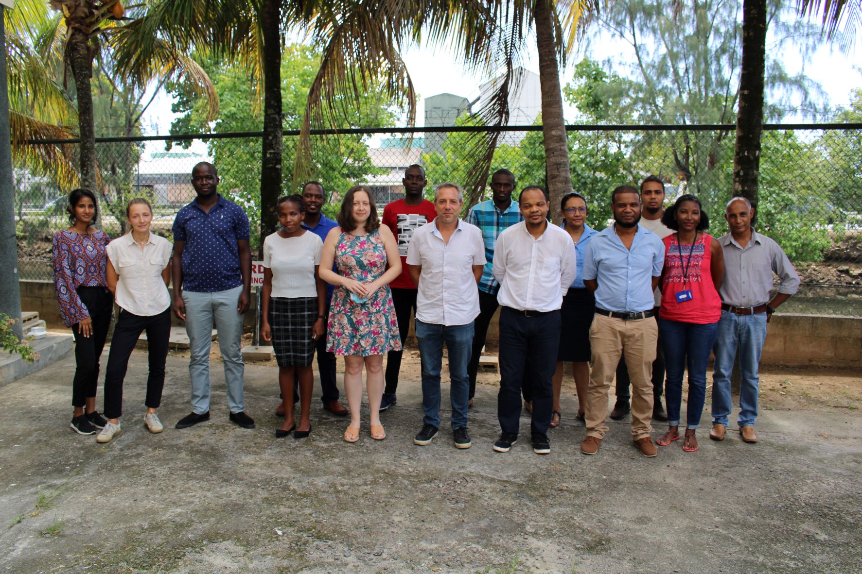Visite au service météorologique des Seychelles, partenaire du projet PISSARO